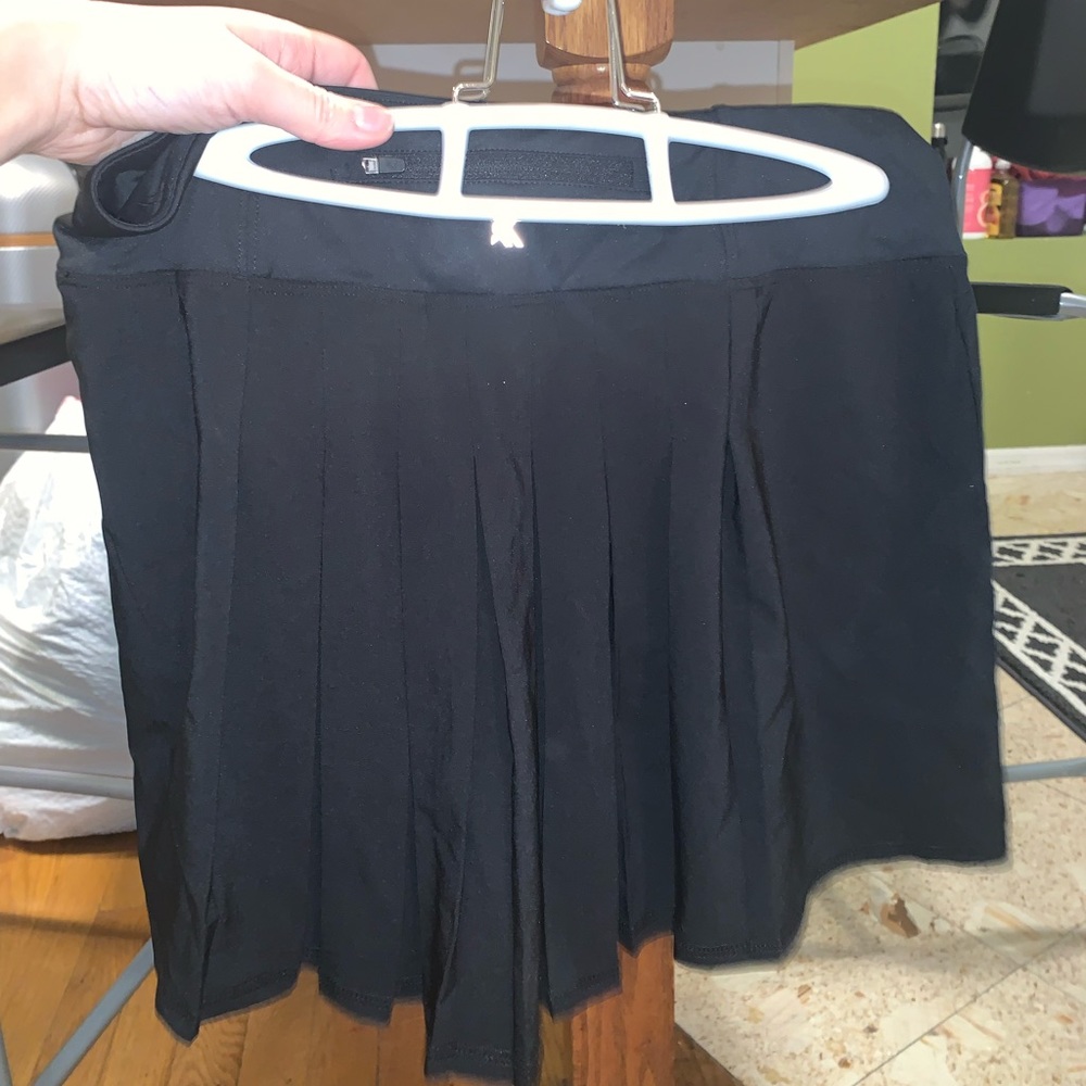 Ruffled gathered athletic skirt